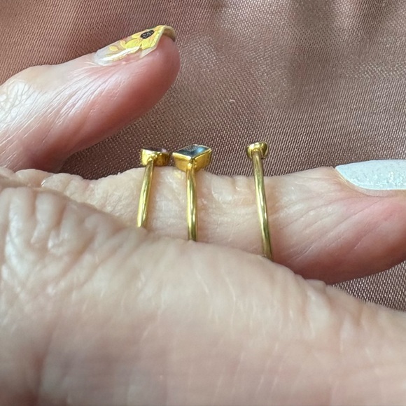 Julie Vos Set of Three Stackable Rings - Picture 5 of 5